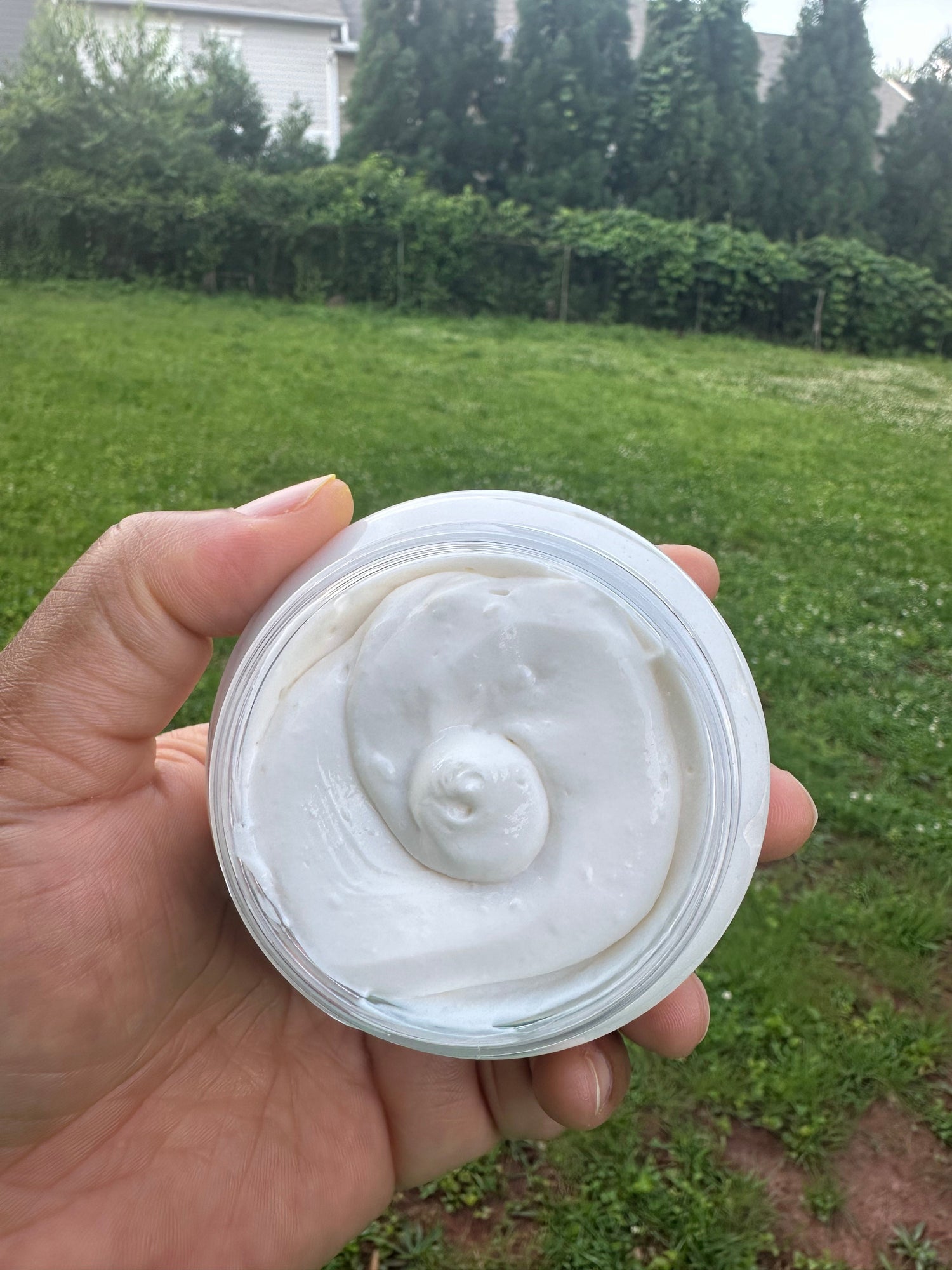 BODY BUTTER